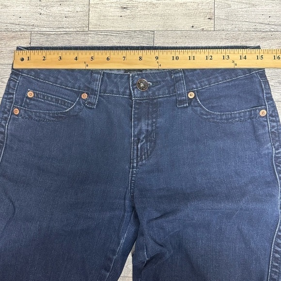 Calvin Klein Straight Denim Shorts | Blue | Size 28/6 - Picture 8 of 11